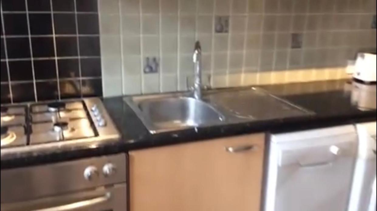 Double Room Best Location Near Shopping Center & Free Parking Coventry Buitenkant foto